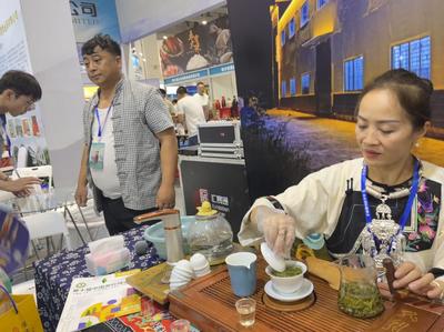 第16屆山東國際糖酒會隆重開幕 匯聚1200多家品質企業，15000多個優質品牌，茶葉代理與銷售迎來新機遇